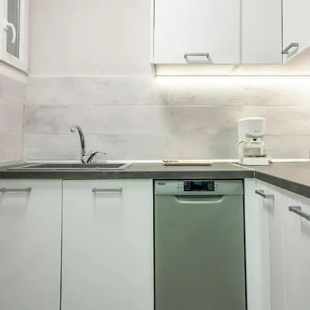 Be Queen-your Urban Apartamento *